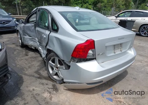 2008 Volvo S40 2.4I from USA, damaged, VIN YV1MS382982384776